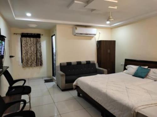 Oyo Flagship 80855 Hotel R Grand Vijayawāda Eksteriør billede